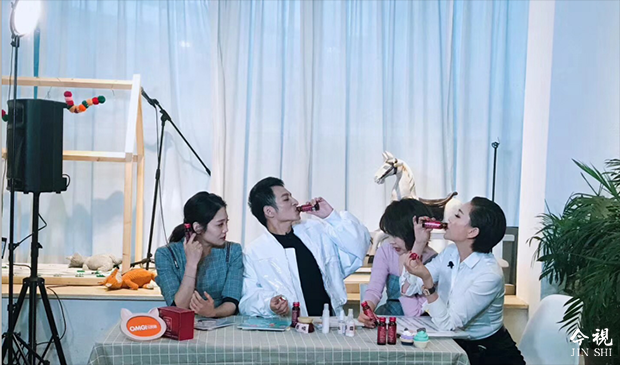 品牌创始人徐萍女士现场分享产品