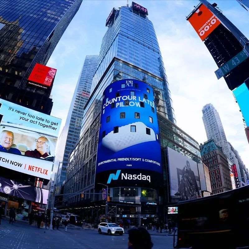 纽约时代的LED大屏广告